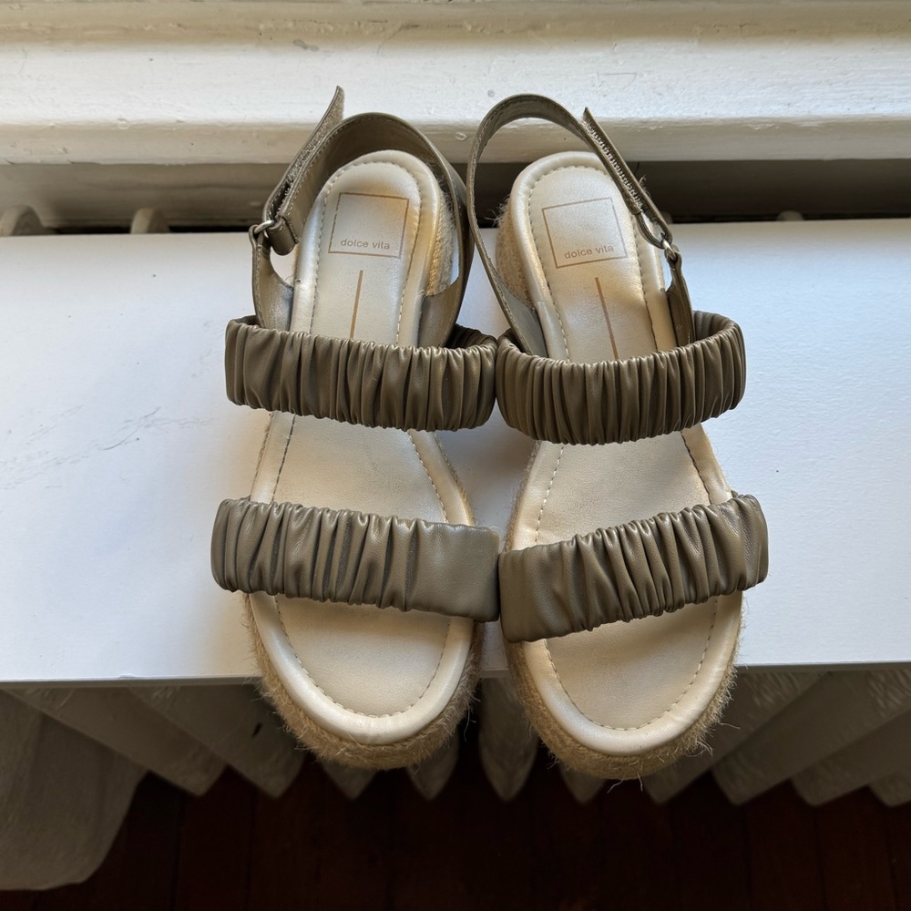 Dolce Vita Olive Ruched Strap Sandals